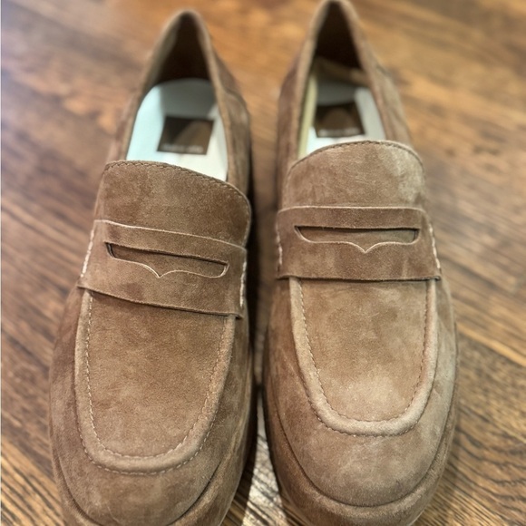 NIB Dolce Vita Brown Suede Loafers Classic Slip-Ons Size 7 main image 9